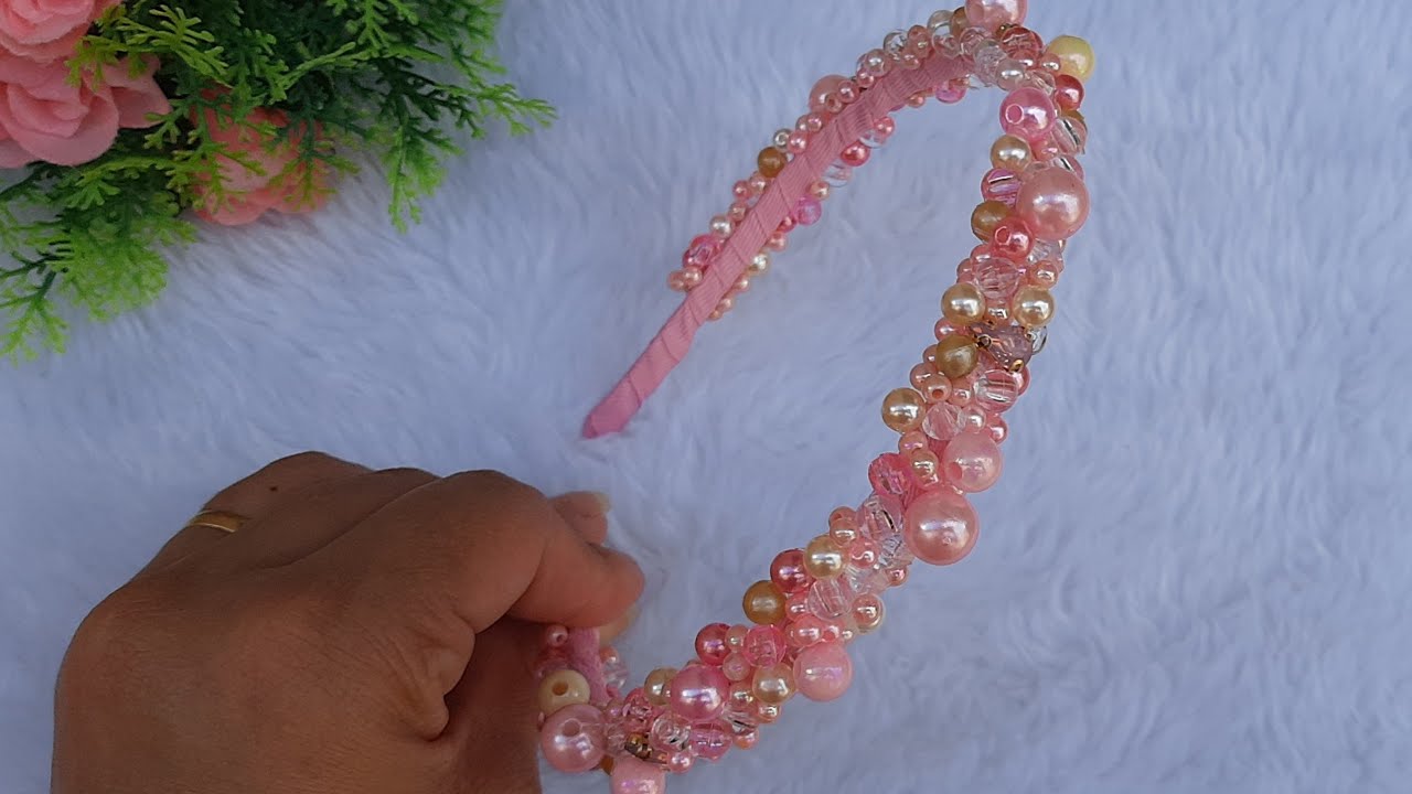 tiara de metal fina bordada c/pérolas luxo ,super fácil p/iniciantes