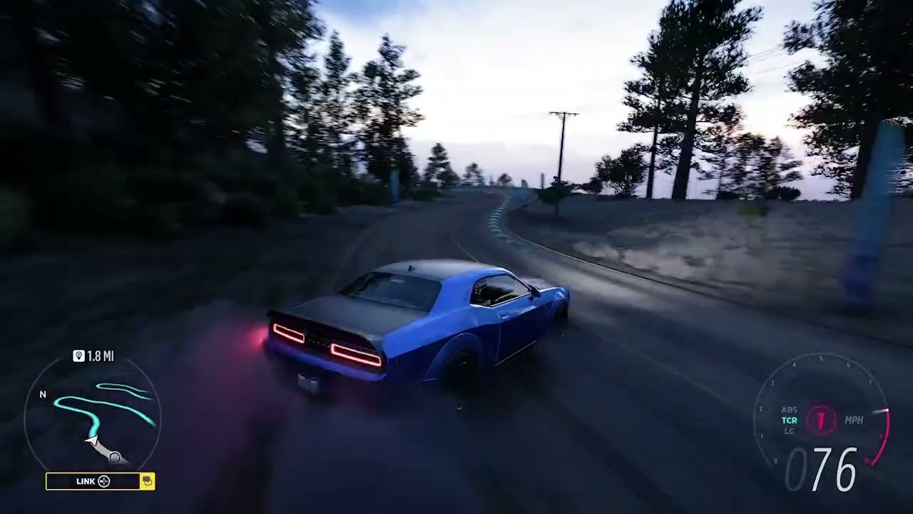 Drift Race with 2022 Dodge Challenger Super stock FH5