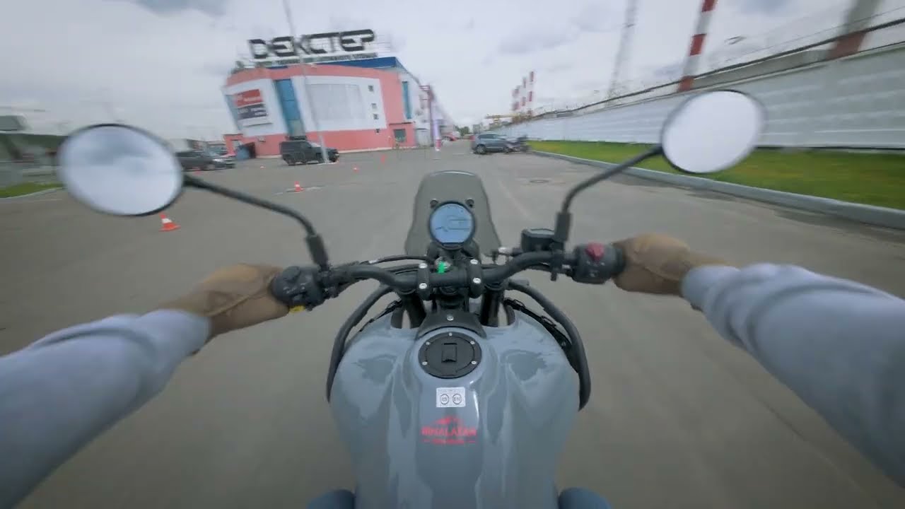 Тест-драйв ROYAL ENFIELD HIMALAYAN 450