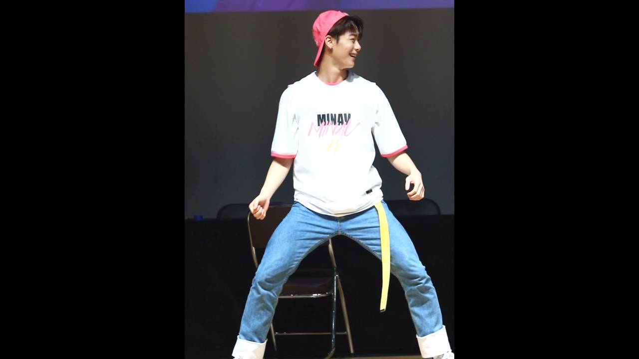160716 용산 팬싸인회 아스트로 문빈 - 덤덤(dumb dumb) 댄스