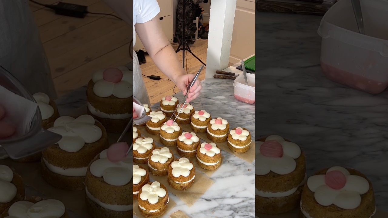 Baking and packing in my home bakery | Bageriet L&ouml;rdag
