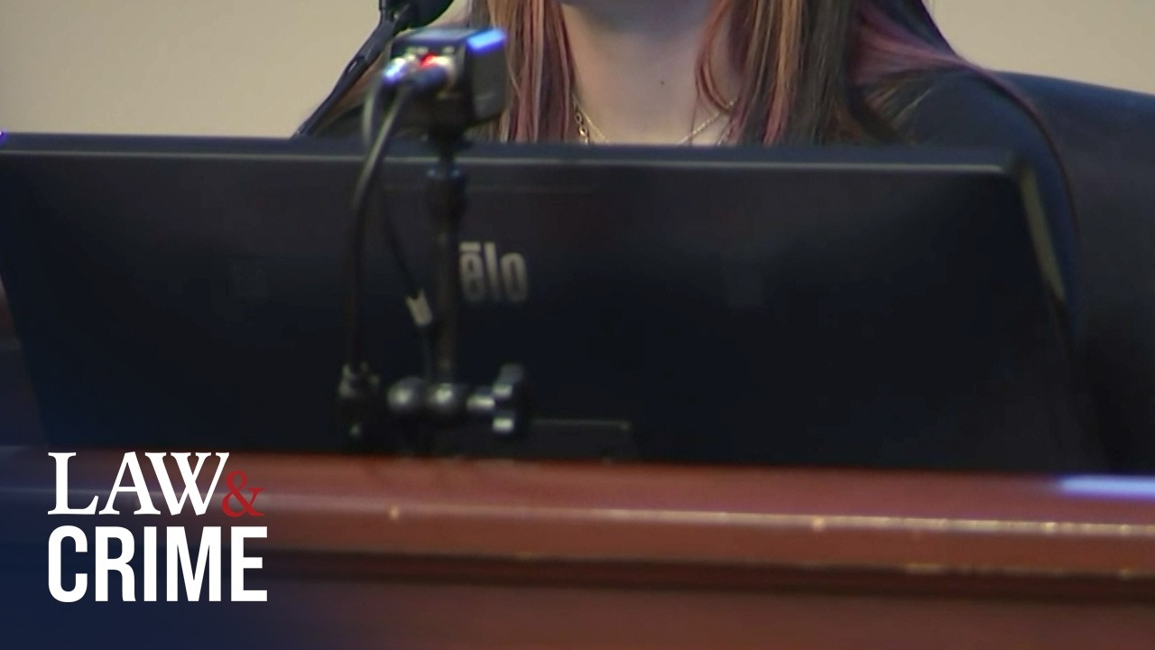 Student Recalls Telling Mom She Was ‘Going to Die’ During School Shooting