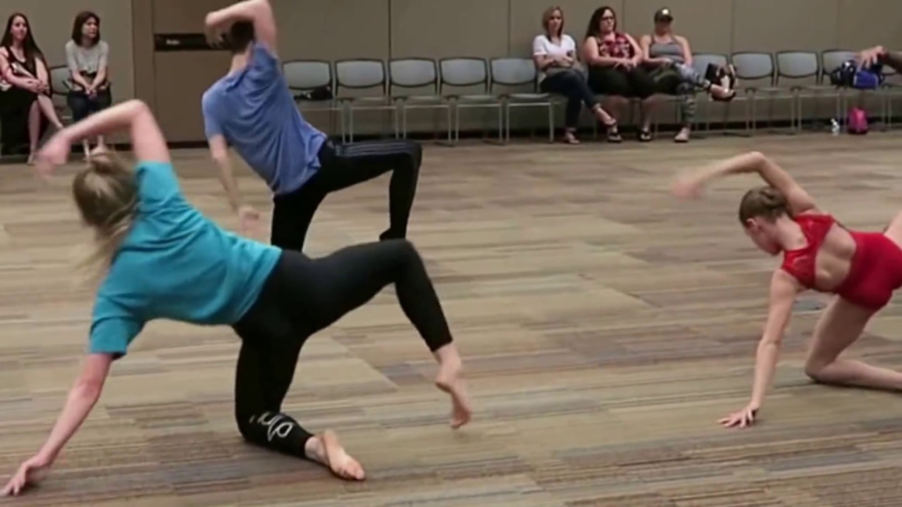 Lucinda Vallely (DANCE FULL HD)