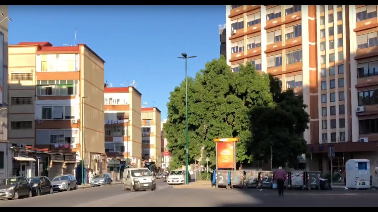 Napoli - Fuorigrotta - Via Leopardi - da Piazzale D’Annunzio a Piazza Marcantonio Colonna
