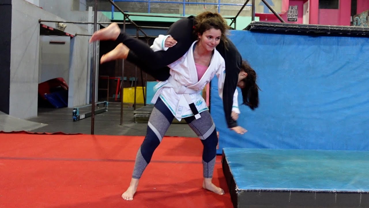 Flips and Fight Choreo with Stuntwoman Thekla Hutyrova