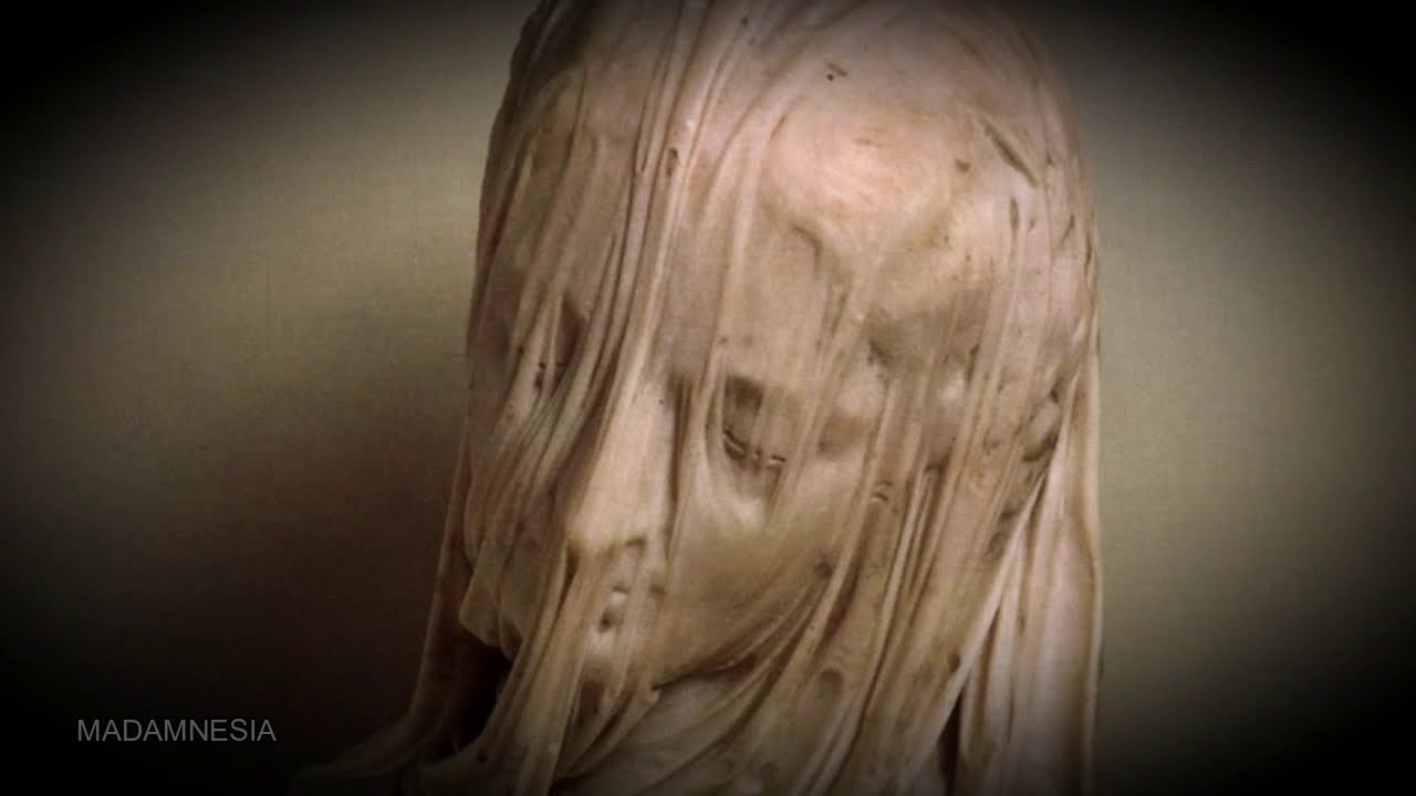 Il velo misterico di Antonio Corradini
