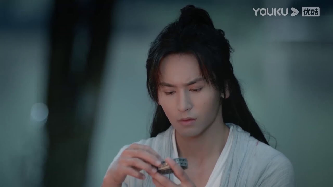 ENGSUB 阿絮竟把琉璃甲送给老温，这下老温可高兴坏了【山河令 Word Of Honor】