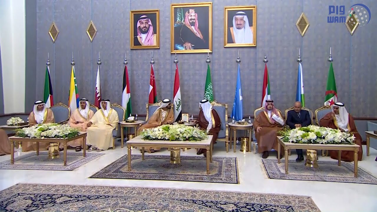 محمد بن راشد يصل السعودية للمشاركة في القمة العربية غدا