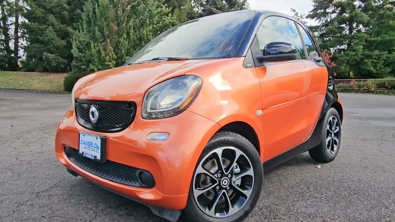MANUAL 2016 Smart Passion Fortwo MT5 walk around tour at D'Angelo Auto in Hillsboro, OR