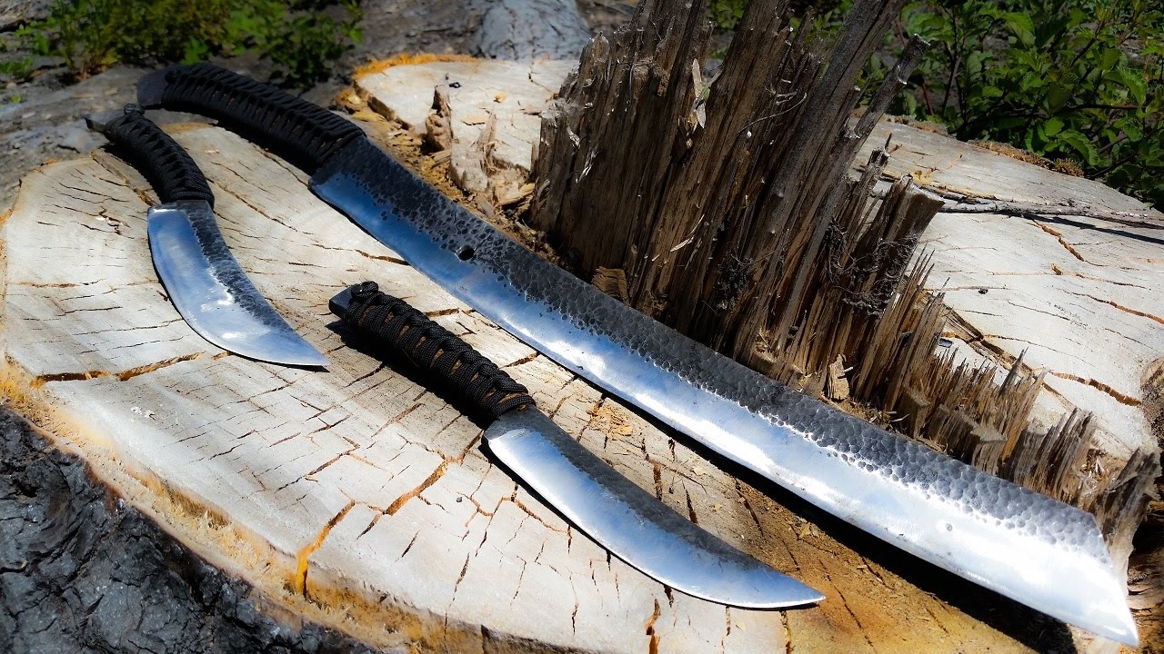 Forging Leaf Spring Blades with a Wood Fire