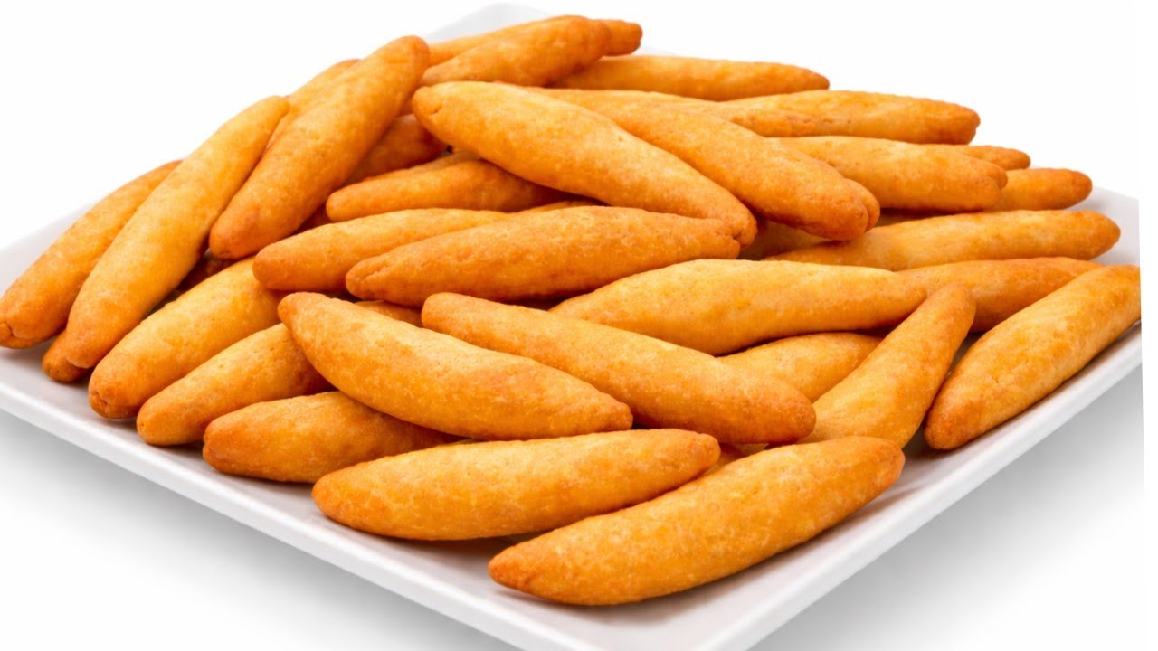 1 XÍCARA de FARINHA de trigo + 1/2 XÍCARA de FUBÁ + 100ml de ÁGUA + ... DELICIOSO 🤤 #receitafacil 