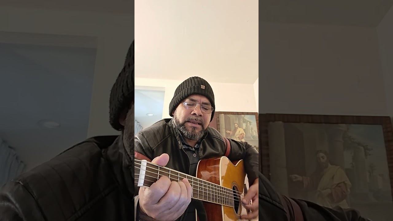 Hay una Luz,( mis notas para Jesús y Maria ) cover) música católica.