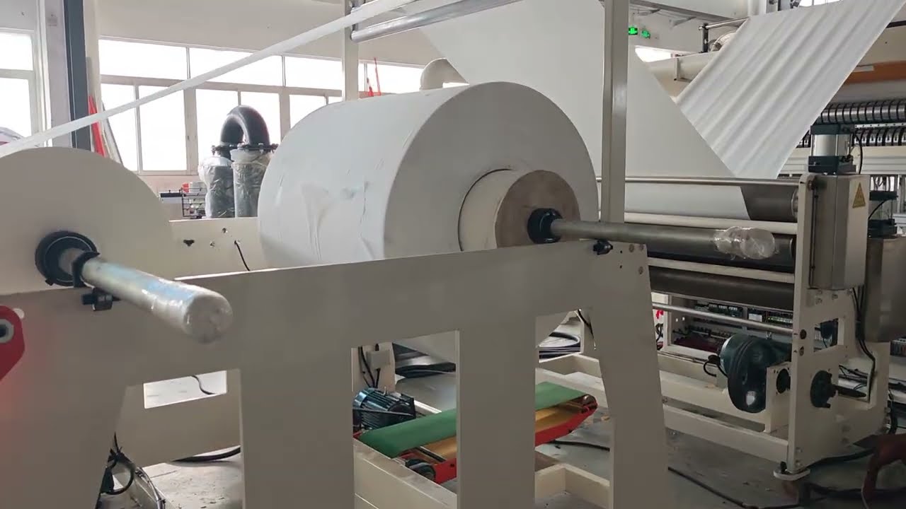 Good Full Auto Z/N Hand Towel Paper Folding Machine (steel to steel embossing)