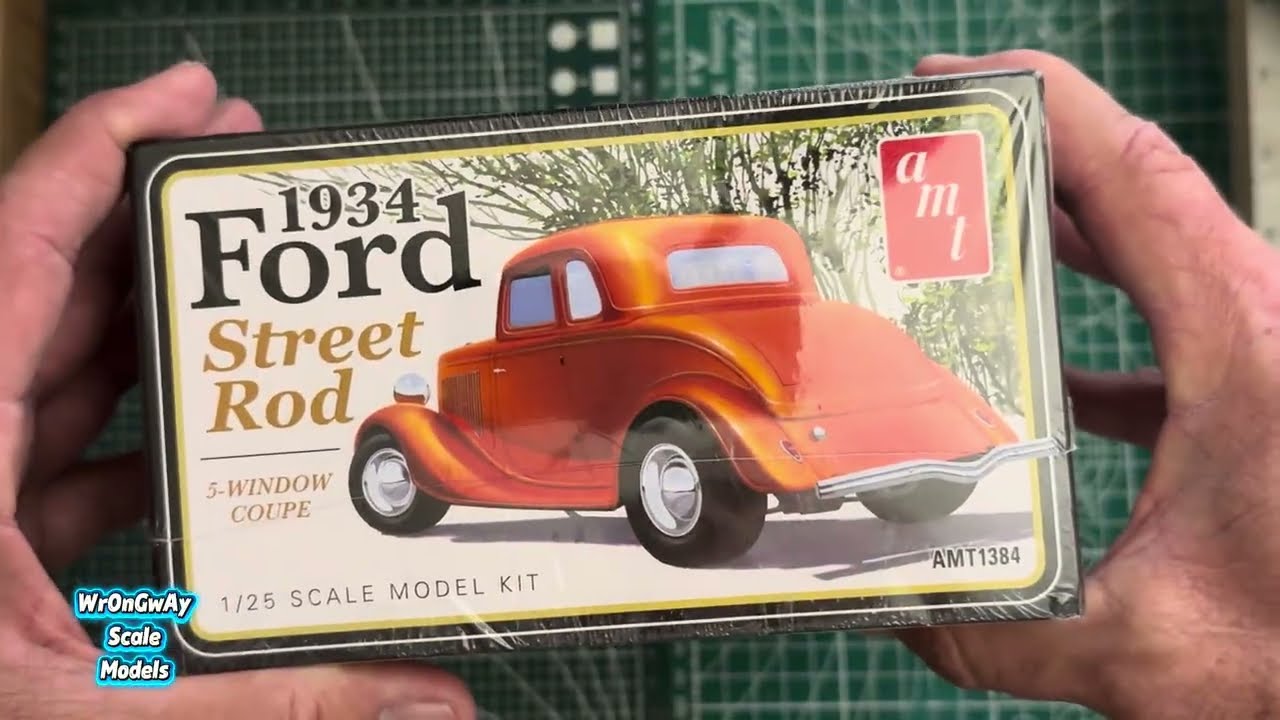 Amt 1934 5 WINDOW COUPE UNBOXING 