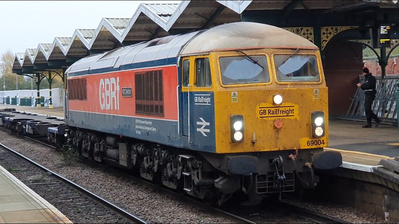 Trains at: March, Fen Line, 08/11/24