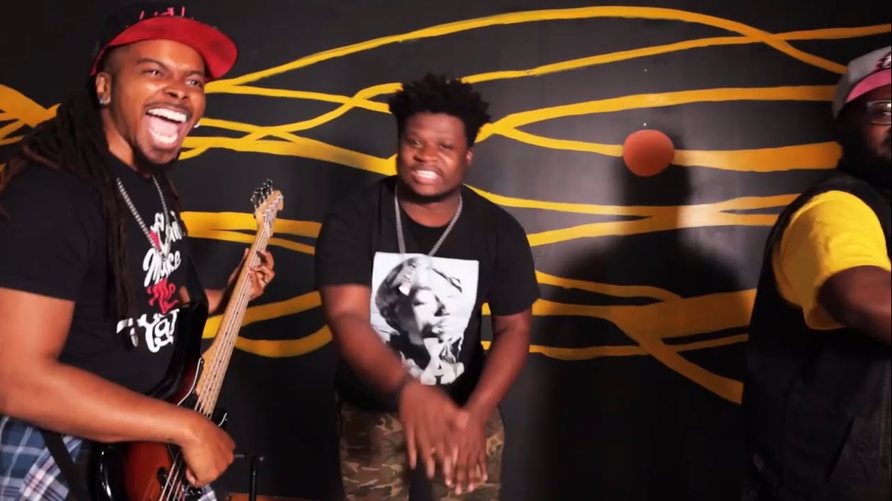 BE ON IT - 90s Hip Hop Tribute - WEST COAST!! ( Tupac, Snoop Dogg, Dr. Dre) Part 1