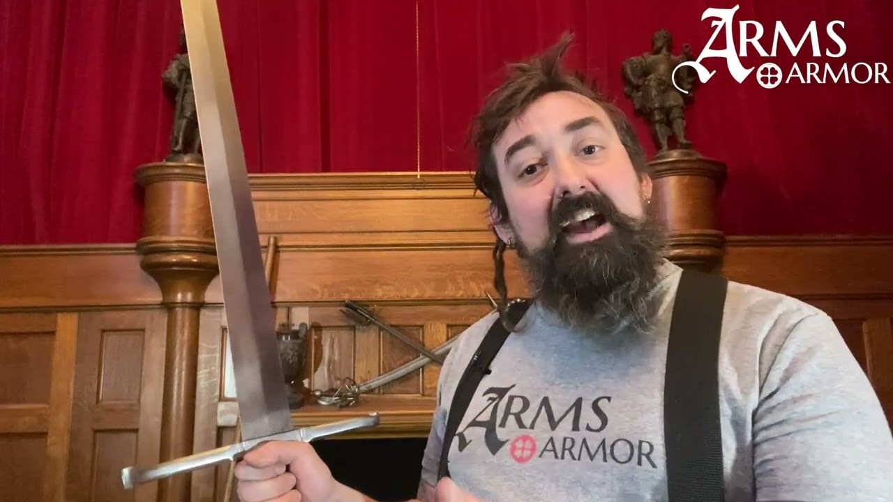 Pommel Size on Two Handed Swords