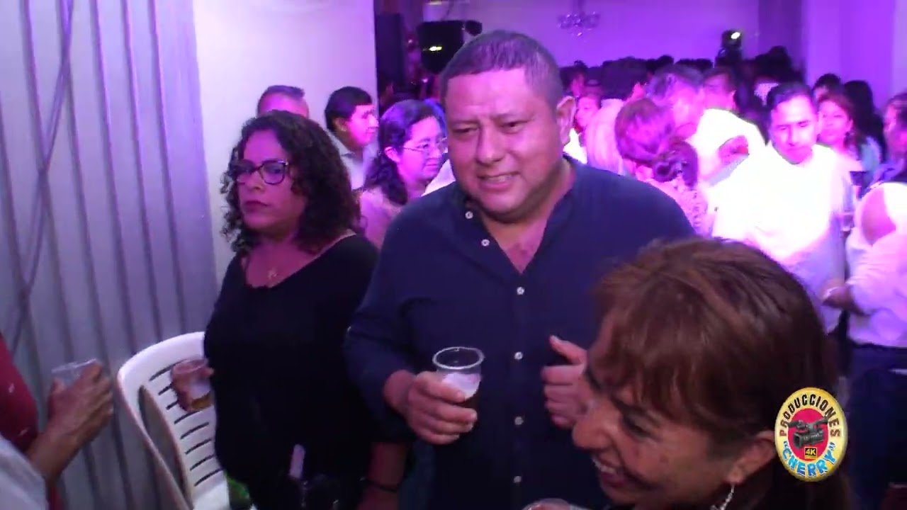 CARLOS MIGUEL & ORQUESTA - MIX LA CASITA - (DERECHO RESERVADO)