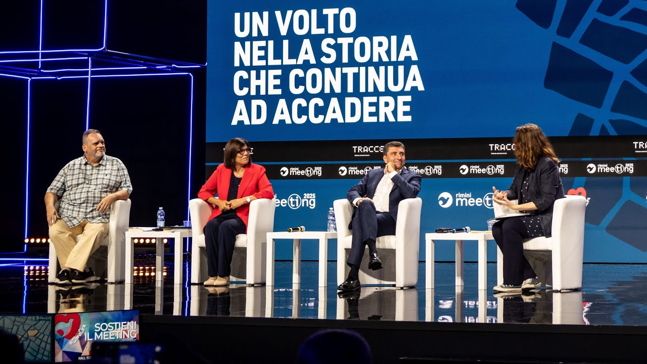 UN VOLTO NELLA STORIA CHE CONTINUA AD ACCADERE