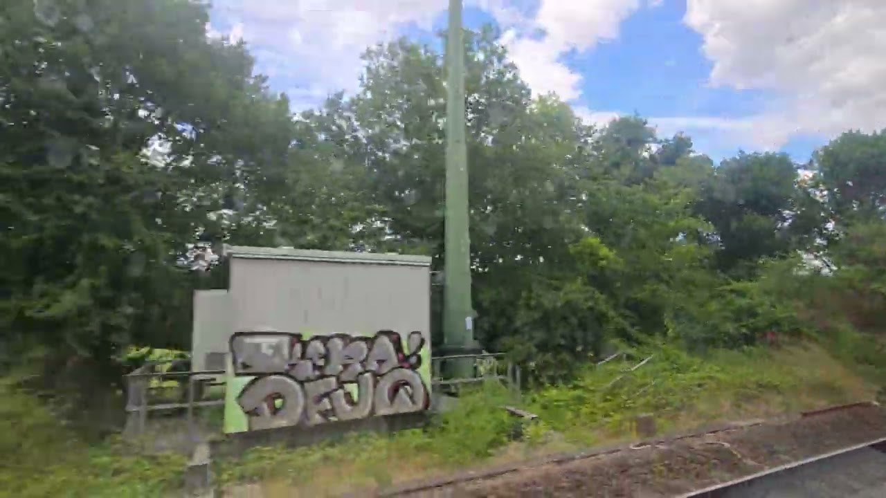 Onboard 168214 Gerrards Cross-High Wycombe