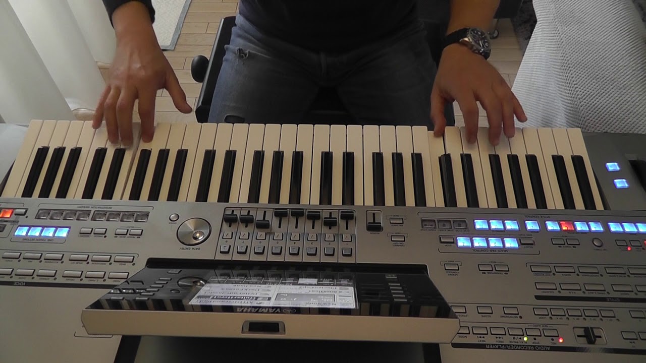 Yamaha Tyros 5 cover