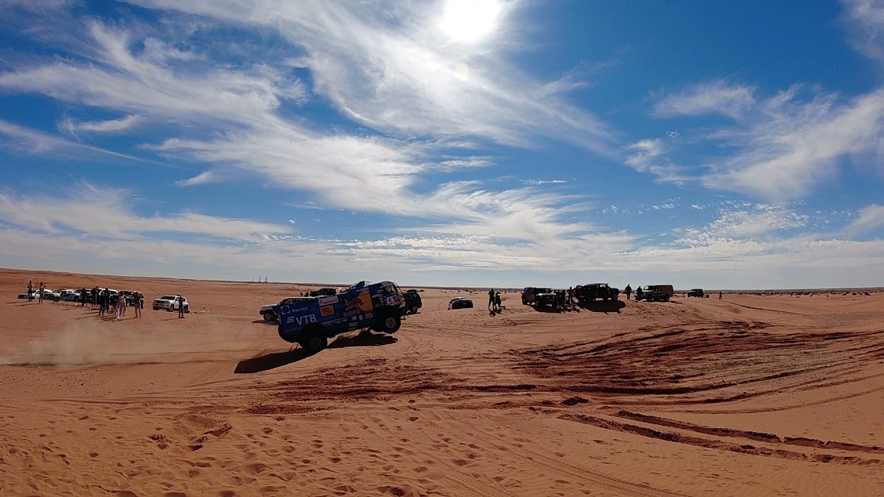 Dakar Stage 6 Kamaz & Buggy Jump SlowMo