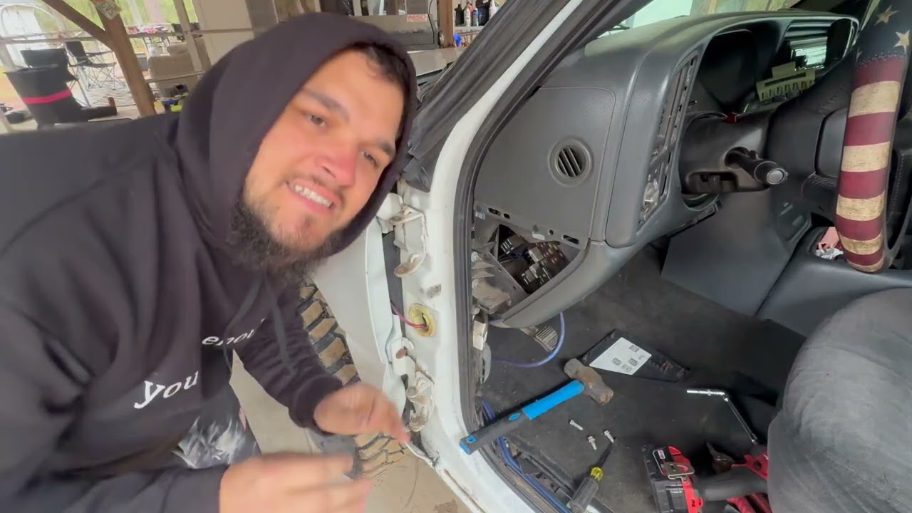 01 chevy door pins