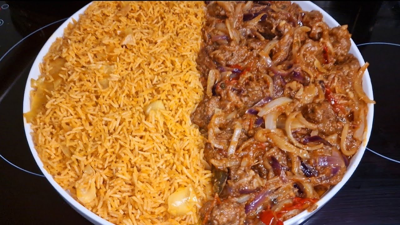 YASSA À LA VIANDE DE BŒUF VERSION TRÈS SIMPLE, ET RIZ SAUTÉ.