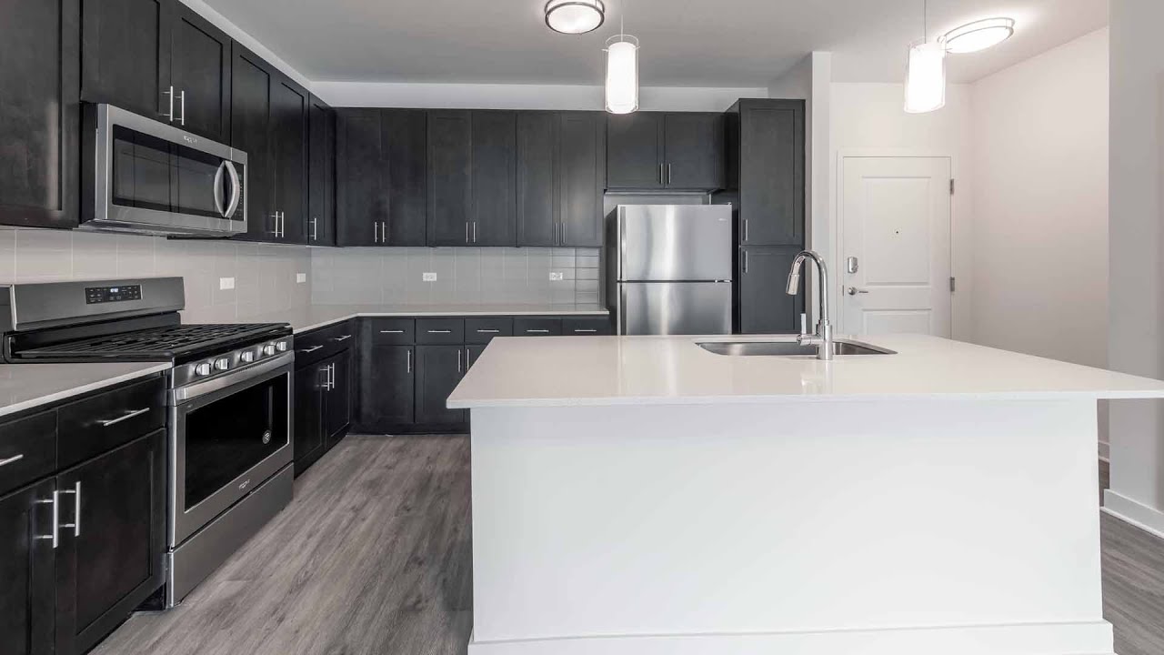 A B2 2-bedroom, 2-bath in Schaumburg at Element at Veridian