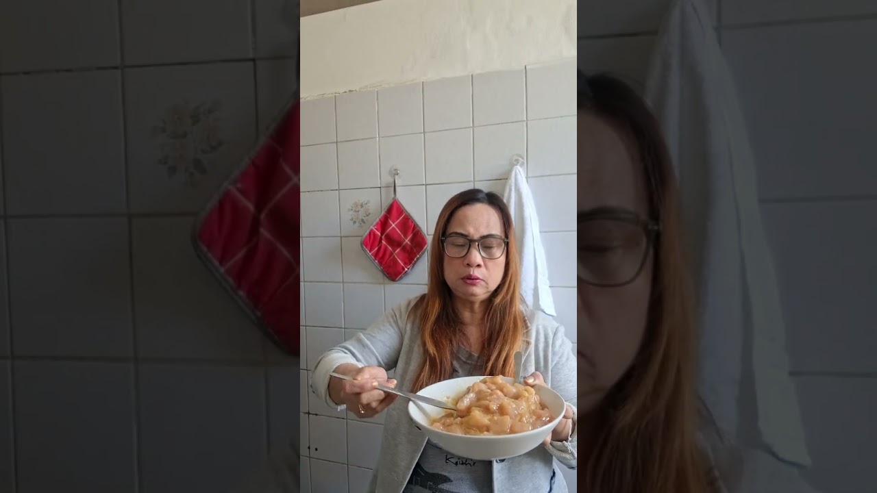 Mag kwentuhan po tayo habang nagluluto po akoHappy lang bawal ang sad. 