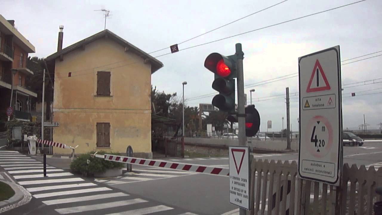 Passaggio a livello Borgio Verezzi (SV)