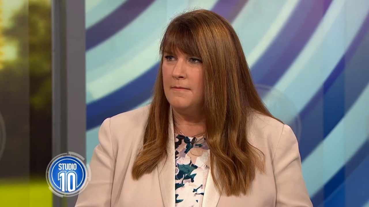 Psychic Detective Debbie Malone | Studio 10