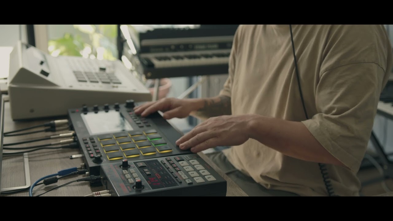 90's Jazz Hip HOp Beat on the SP 202 - Mpc 60 and Mpc Live