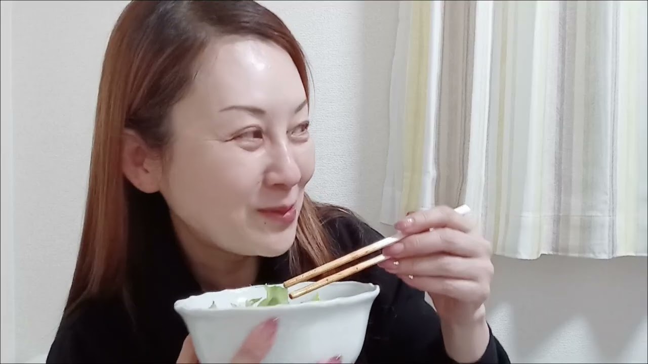 50代　セブンイレブンのスィーツとパン他にも食べる！