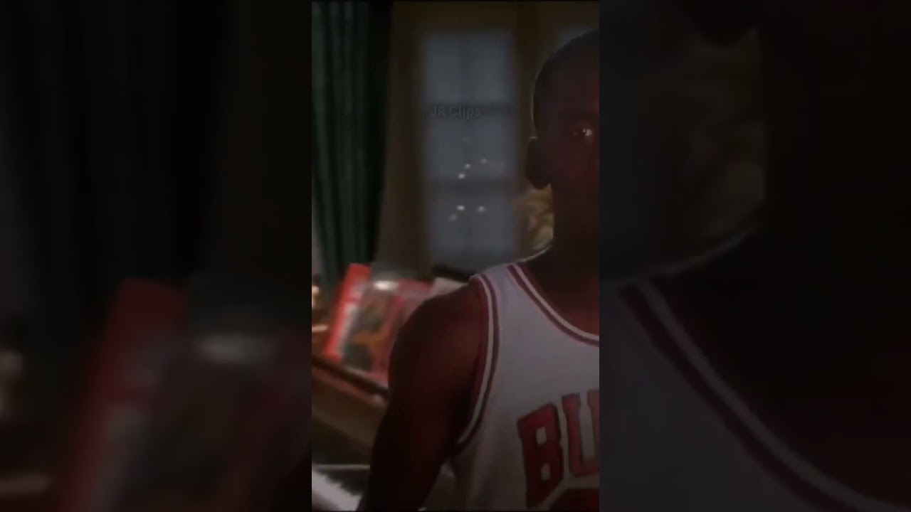 House Party Scene! 🏠🎉 Home Alone's Epic Celebration