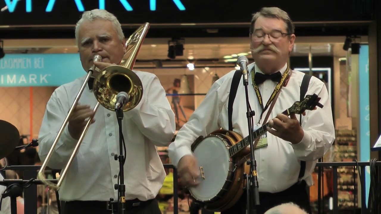 Blue Wonder Jazzband Dresden - Tin Roof Blues