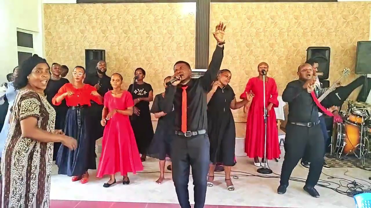 FCM TABATA PRAISE TEAM - Hakuna la kumshinda Mungu wetu