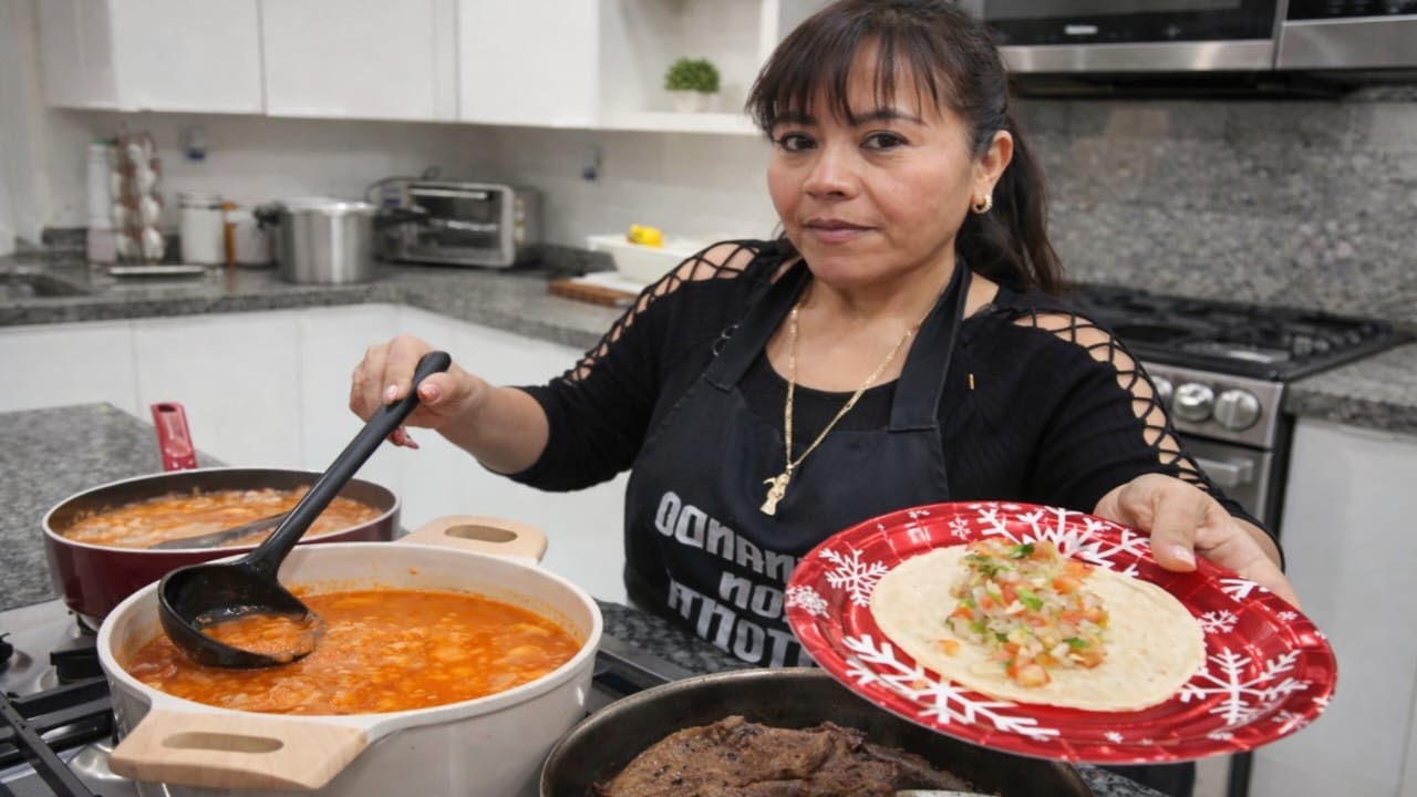 Apenas preparando la comida | Cocinando Con Antonia