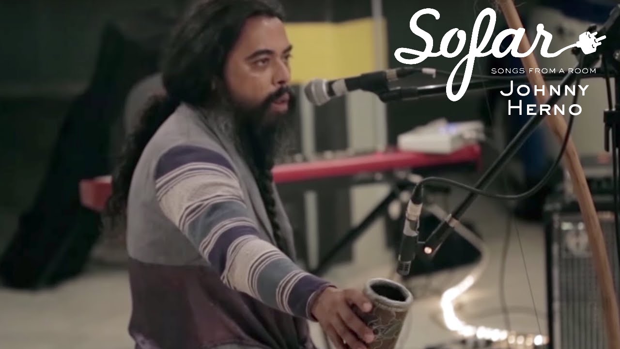 Johnny Herno - Carta a um amigo desviado do seu instrumento | Sofar Belo Horizonte