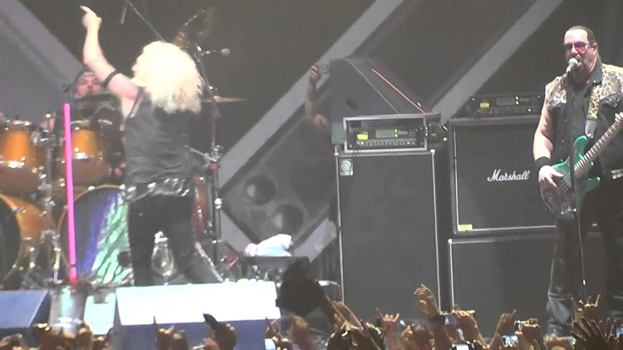 Twisted Sister - We're Not Gonna Take It - Metal Fest Chile 2013