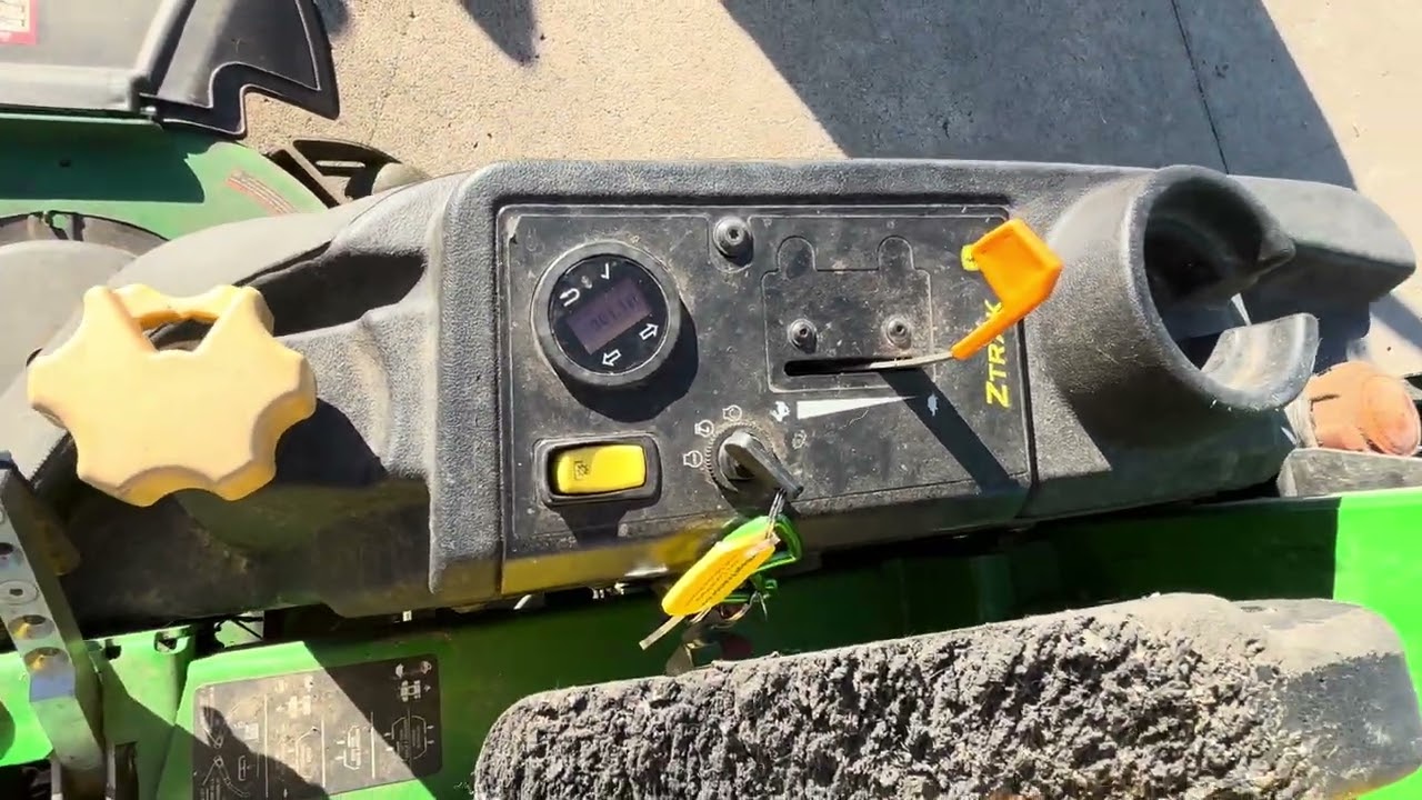 John Deere Z997R Mower - FOR SALE - www.hiattauctionservice.hibid.com