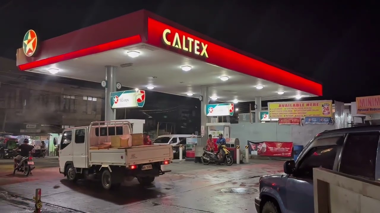 Long lines form at gas stations in Bohol hours before oil price hike | March 9, 2026 