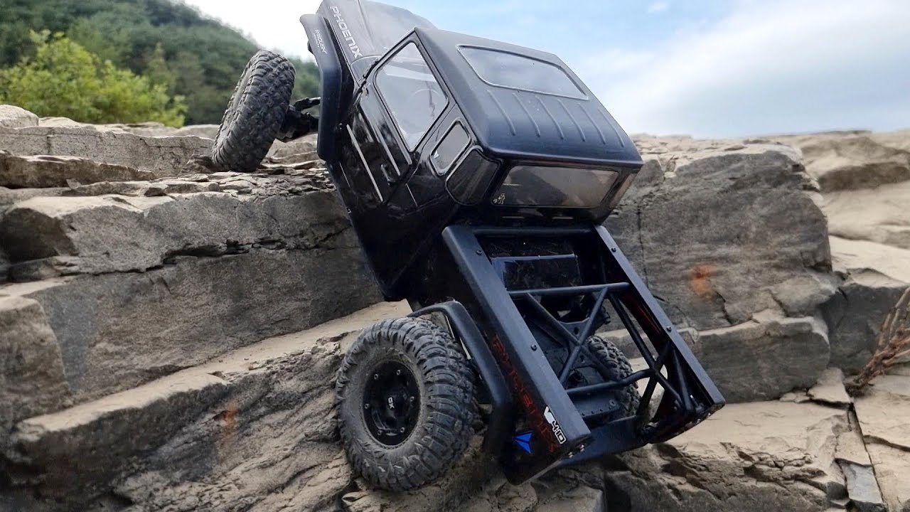 Vanquish VS4-10 Phoenix Portal Rock Crawling(1:10 scale rc car)