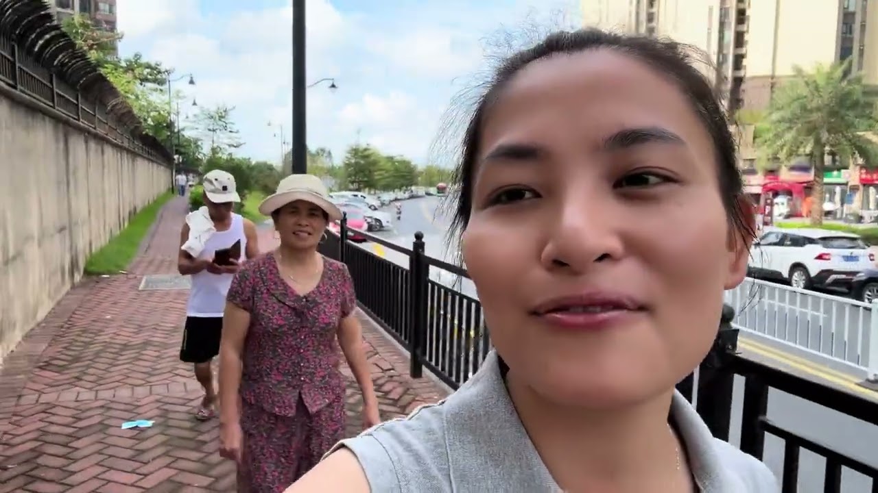 越南丈母娘来华2天中国女婿终于有空陪上这段早餐，早餐交流现场笑料百出#越南丈母娘 #中越家庭 #跨国婚姻 #中国女婿