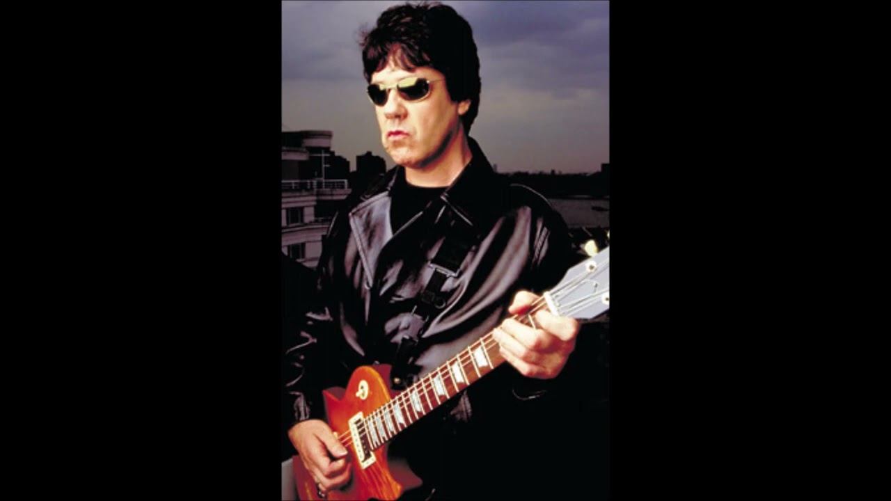 Gary Moore - 07. All Your Love - Oslo, Norway (26th April 2000)