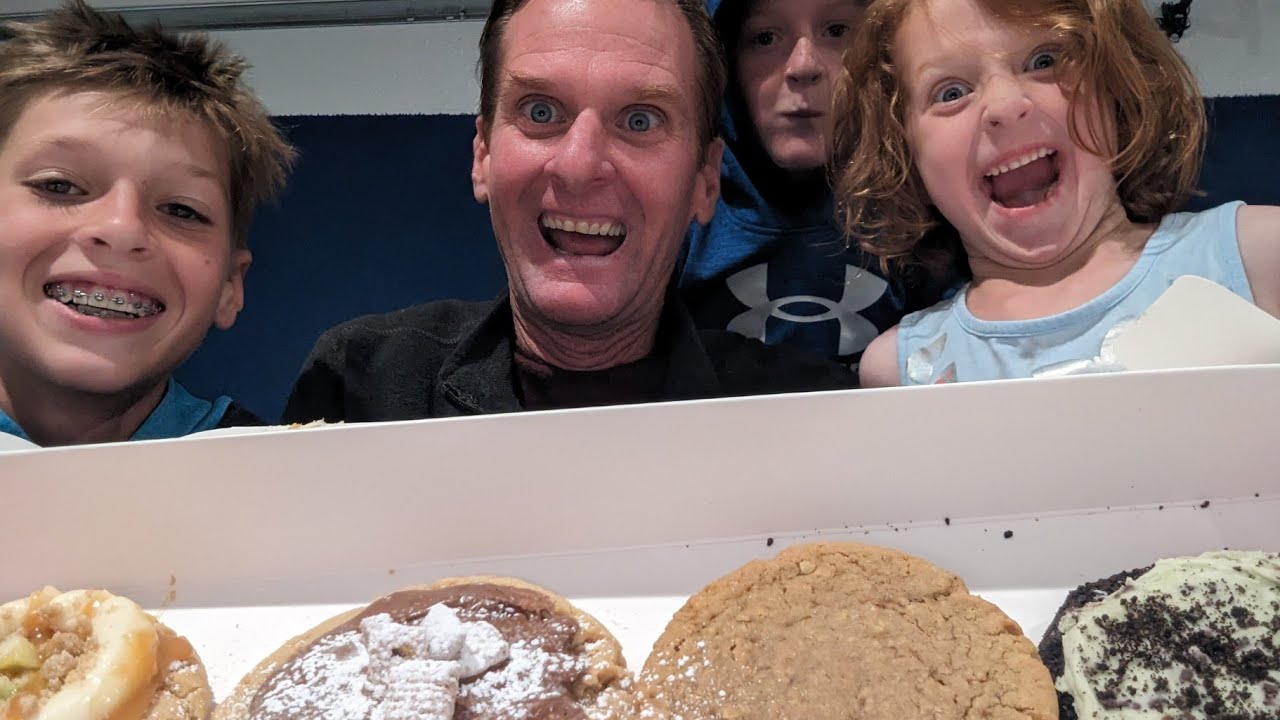 Crumble Cookies Of The Week 10/2 /23 #crumble #cookies #productreviews