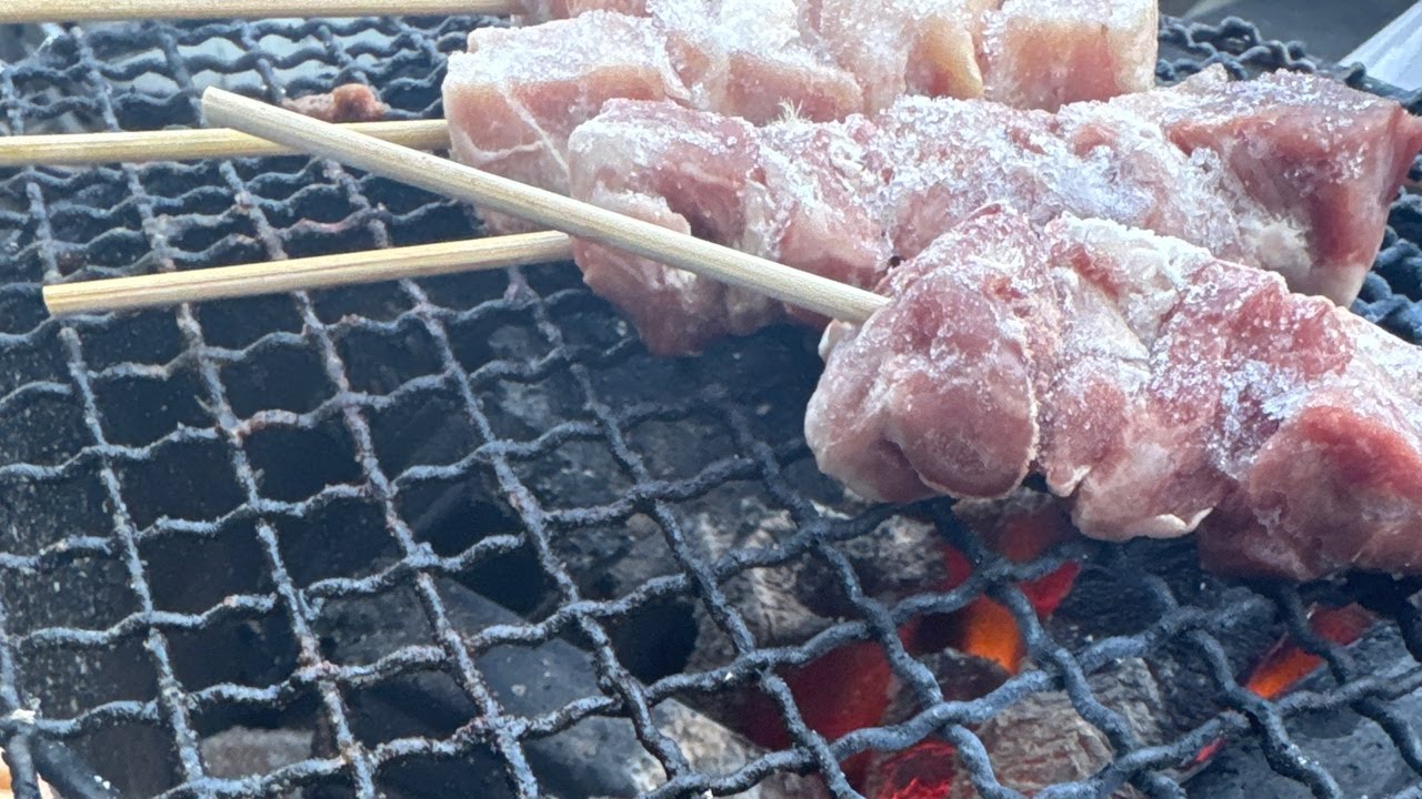 漢の炭焼き焼鳥〜　ライブ配信中❗️あべしっ！