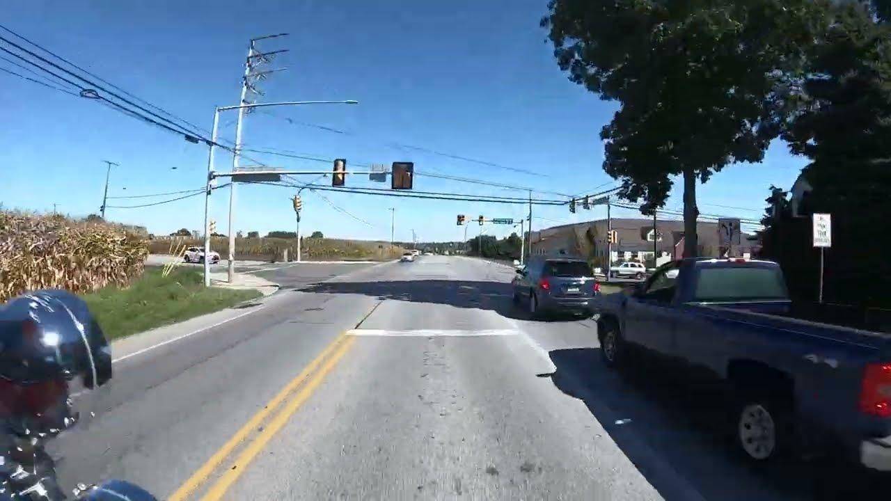 Engine 502 *Ride Along* Lawn Mower Fire Assist 54 (Screaming Q and Horn!)