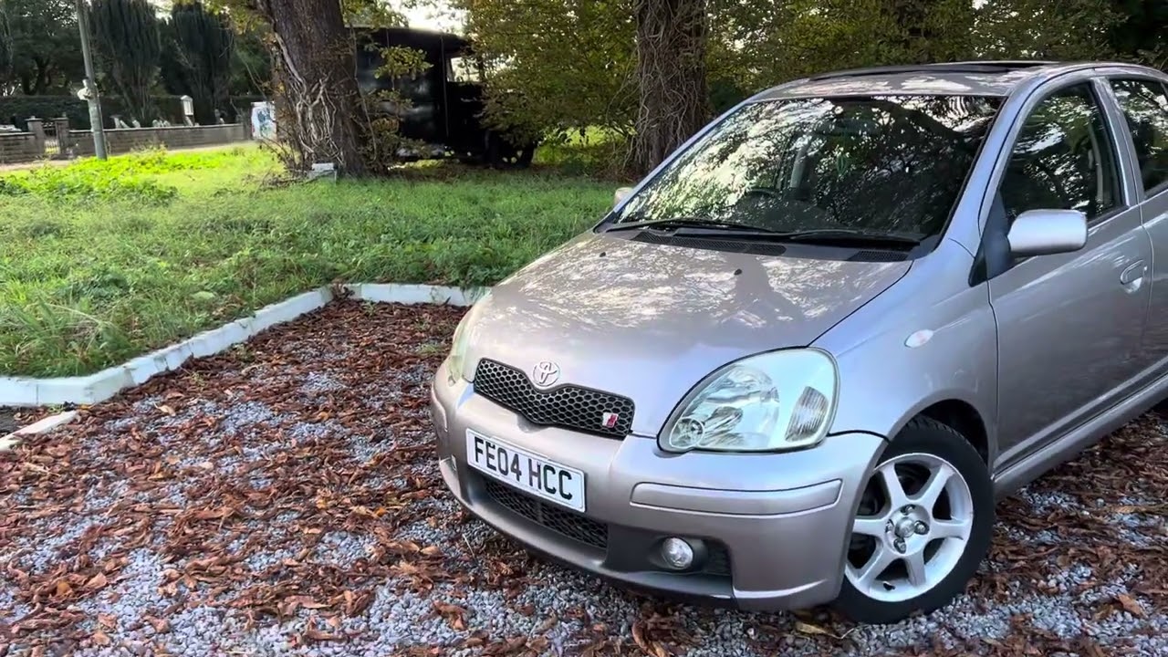 2004 Toyota Yaris 1.5 Vvti 5 door Walkaround
