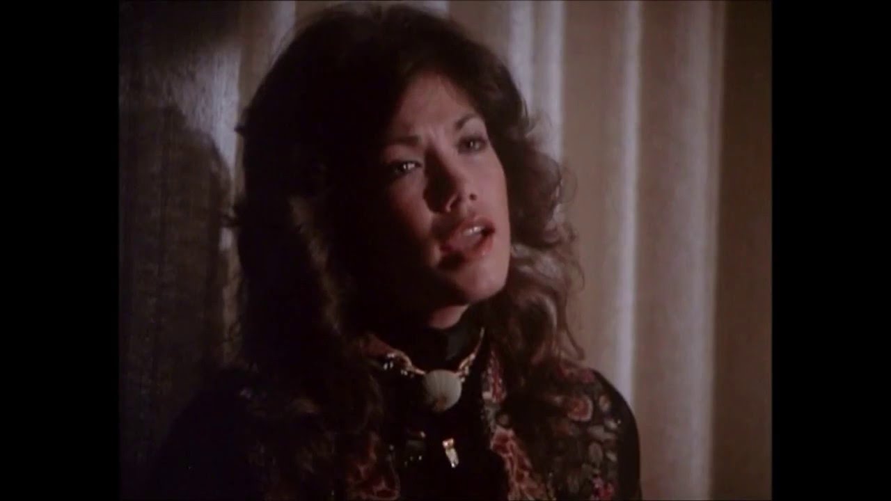 Barbi Benton - Ain't That Just the Way - 1975 - Rare Footage - McCloud